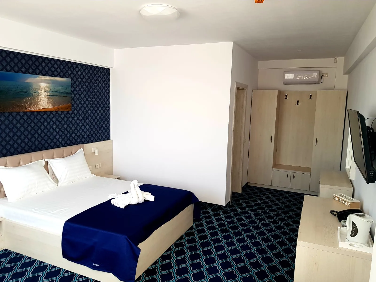 Eros Beach Resort - imagine 9