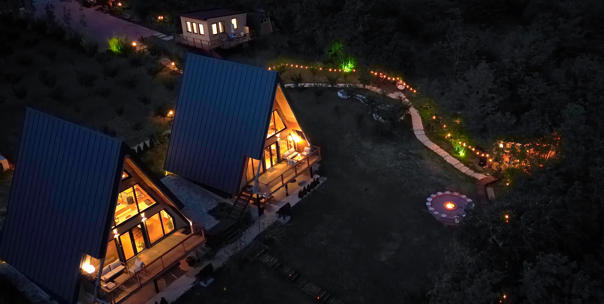 Arta Chalet A-Frame Cabins & Nature Retreat - imagine 2