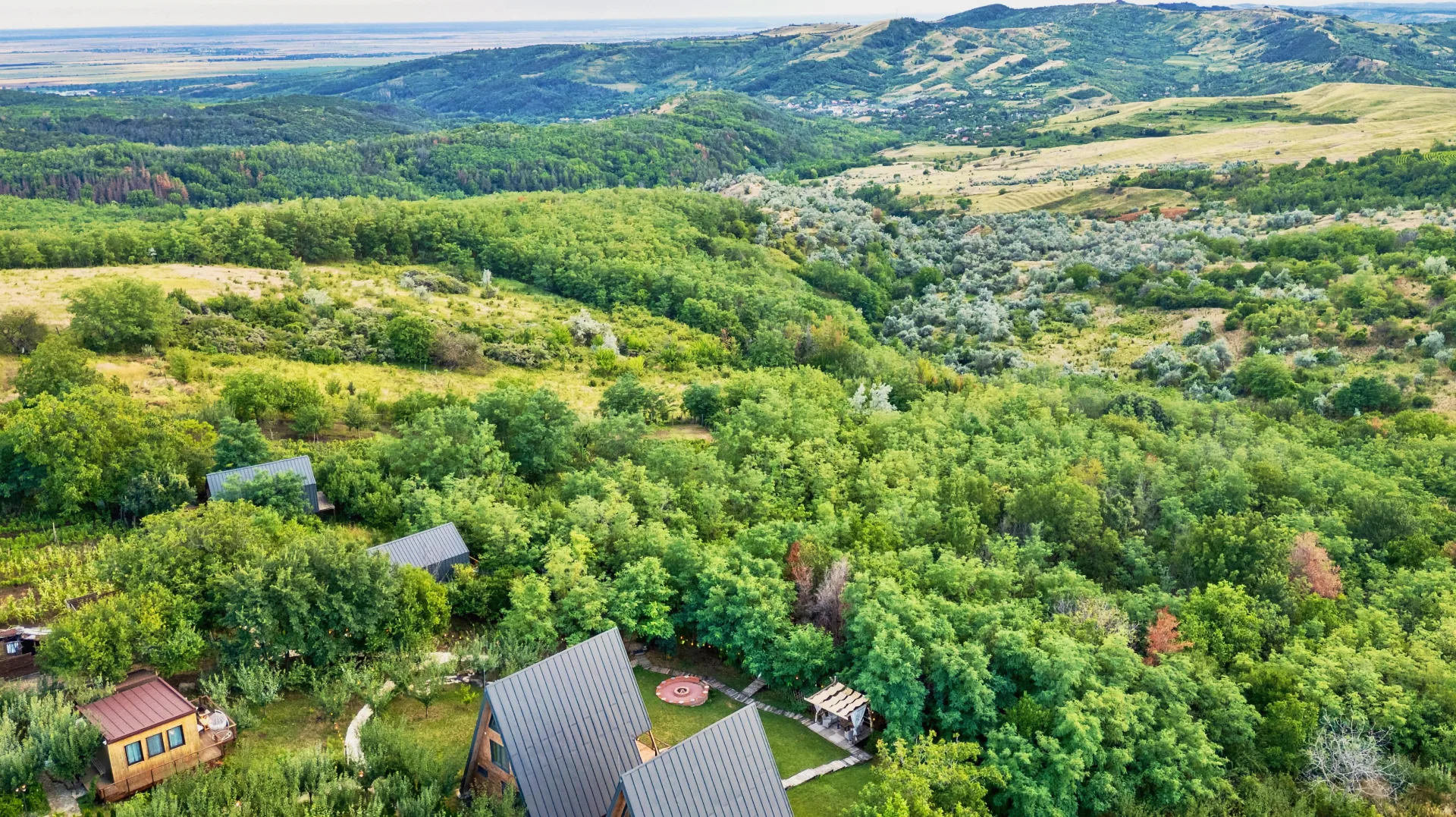 Arta Chalet A-Frame Cabins & Nature Retreat - imagine 9