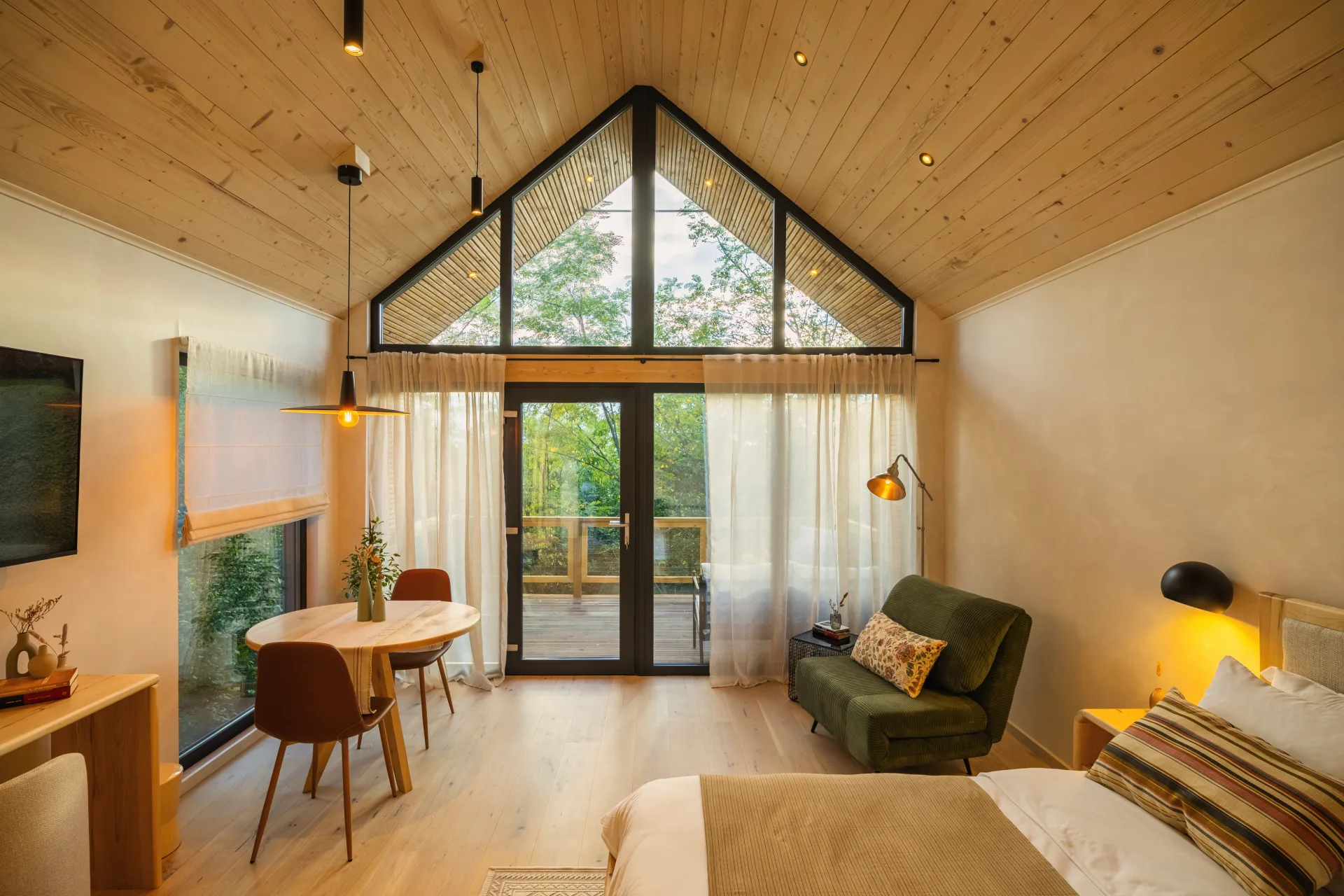 Arta Chalet A-Frame Cabins & Nature Retreat - imagine 11