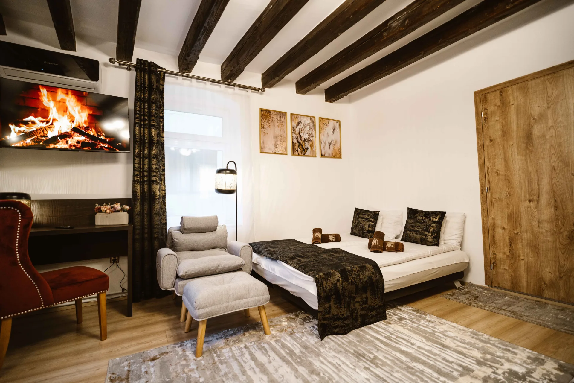 HERMANNSTADT HOUSE - imagine 2