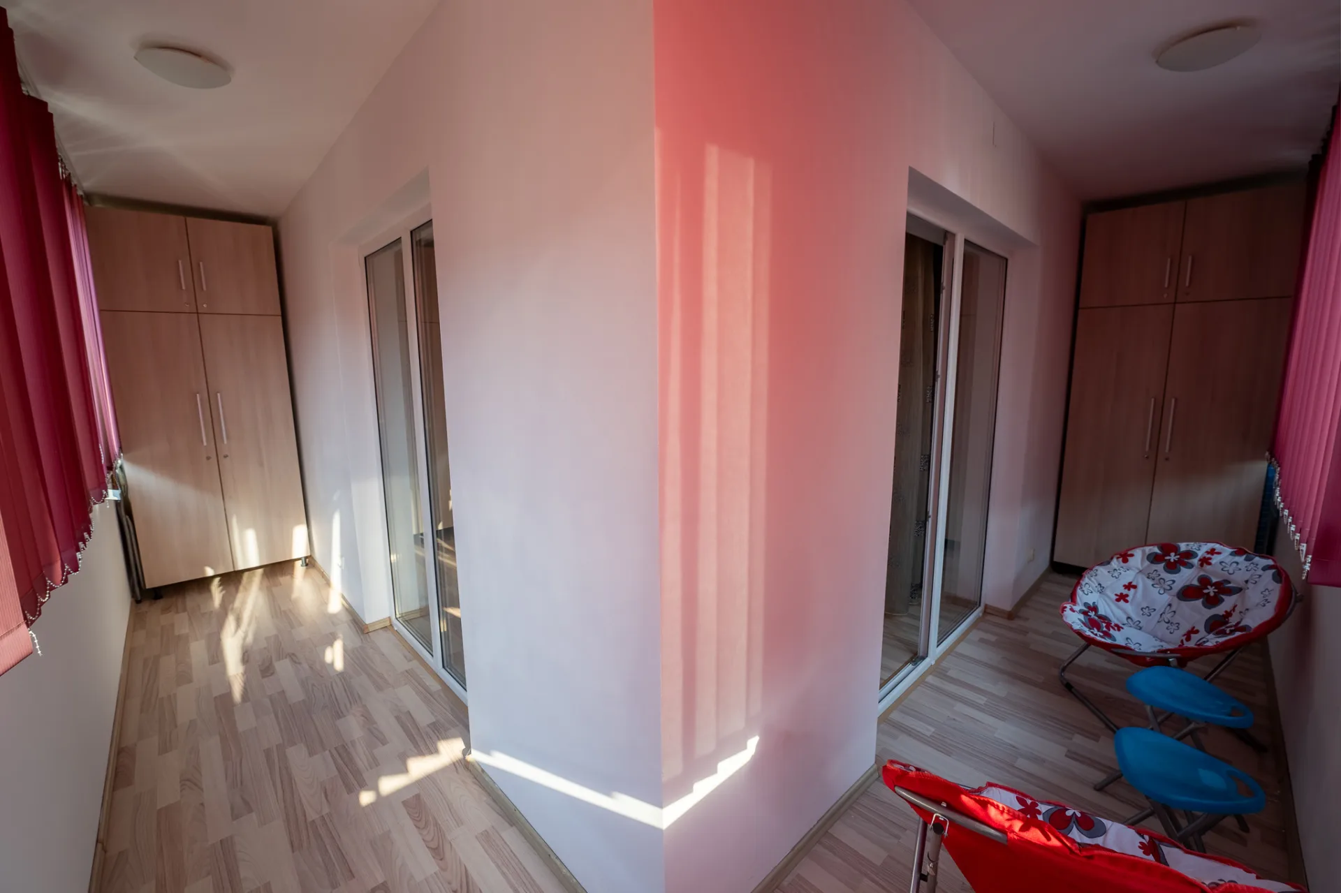 Quiet 3-Room Apt - 2 Parking Spaces - 5 Min Bus - imagine 15